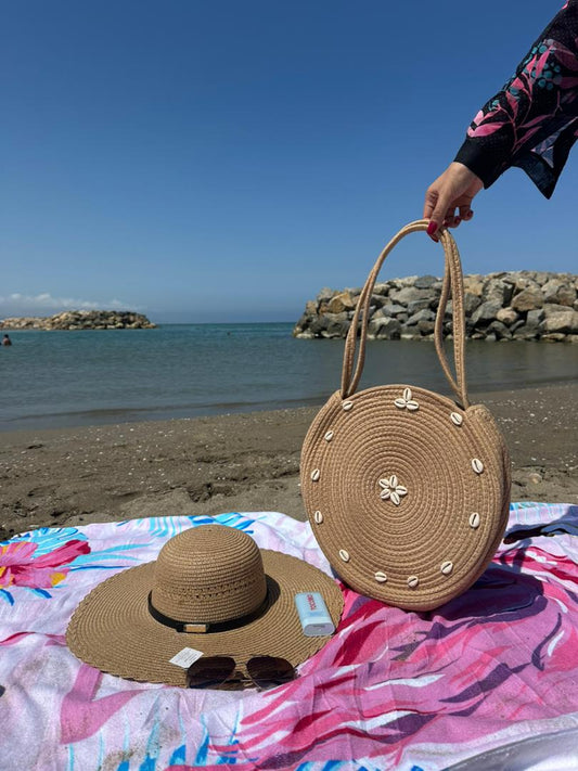 Sac rond coquillage avec chapeau
