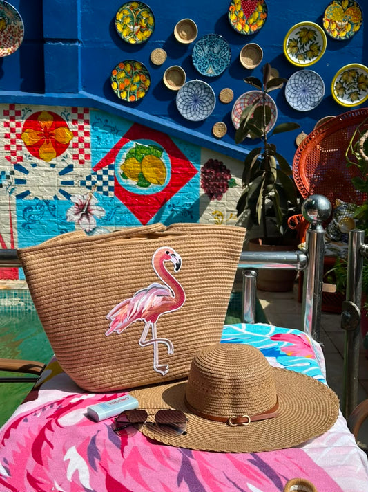 Grand sac Flament rose avec chapeau beige